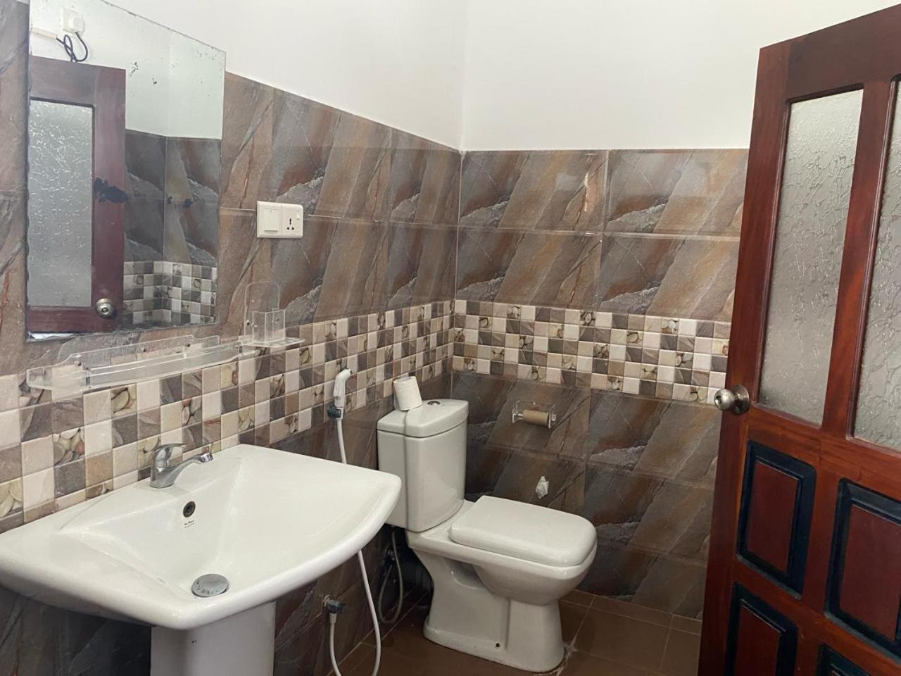 New Bimal Villa Bentota Exterior foto